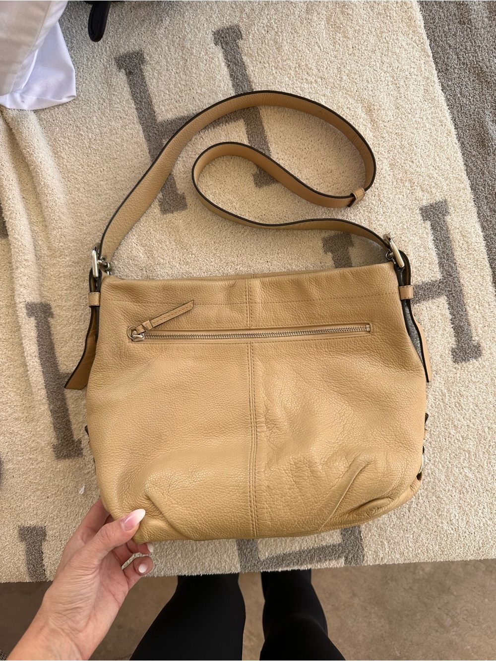 Coach tan Leather Shoulder Bag 2010 y2k